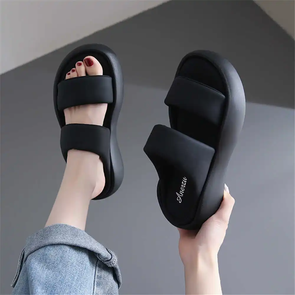 Pilates Yoga Difference - Size 39 Strips Summer Shoes Sale