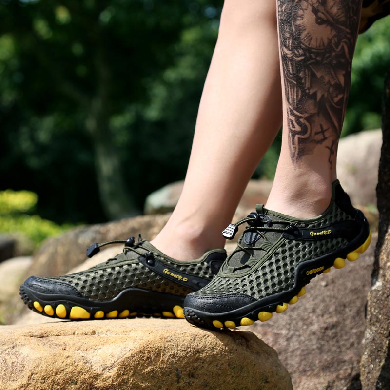trekking mountain mens sports  - đánh giá và giá Pilates Yoga Music
