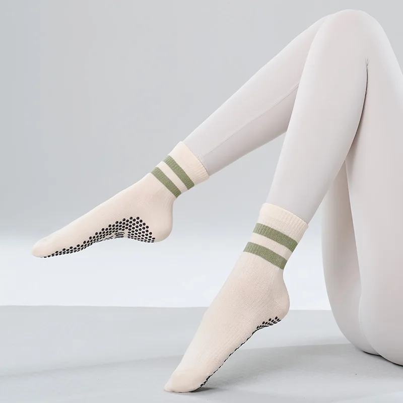 Yoga Sock Women Cotton Stripe  - đánh giá và giá Youtube Yoga Pilates
