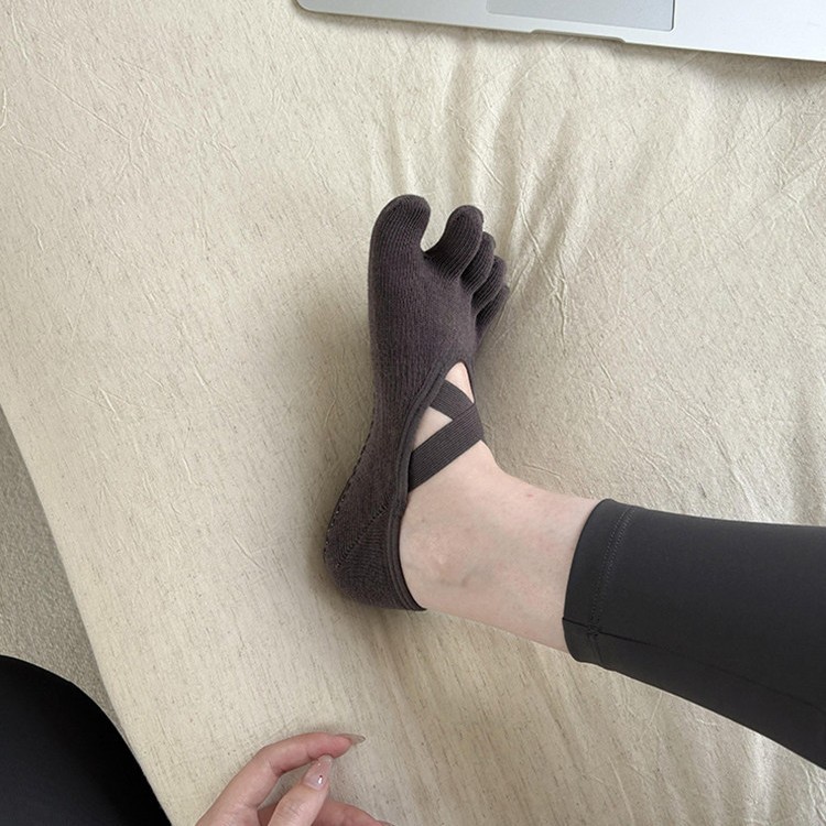 Women's Criss-Cross Strappy Fi - đánh giá và giá Pilates Yoga Studio